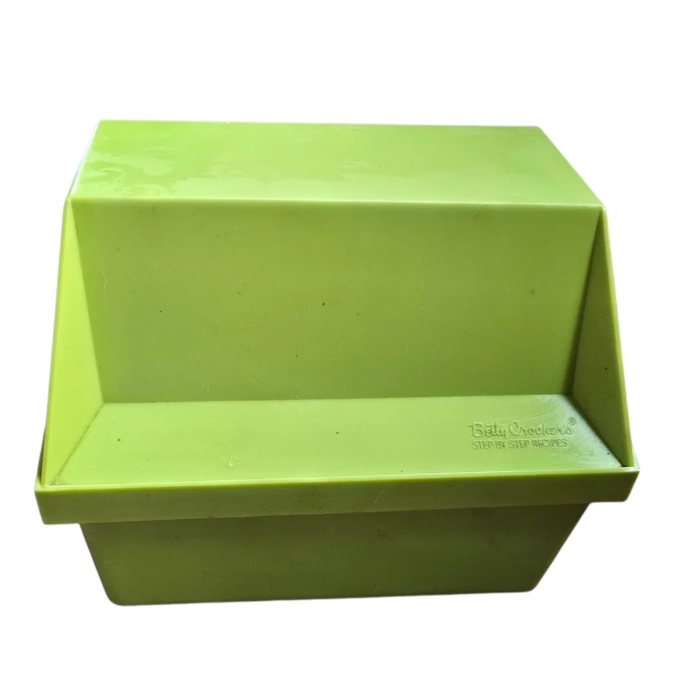 Vintage 1971 Betty Crocker Step-by-Step Recipe Card Library - Avocado Green Box